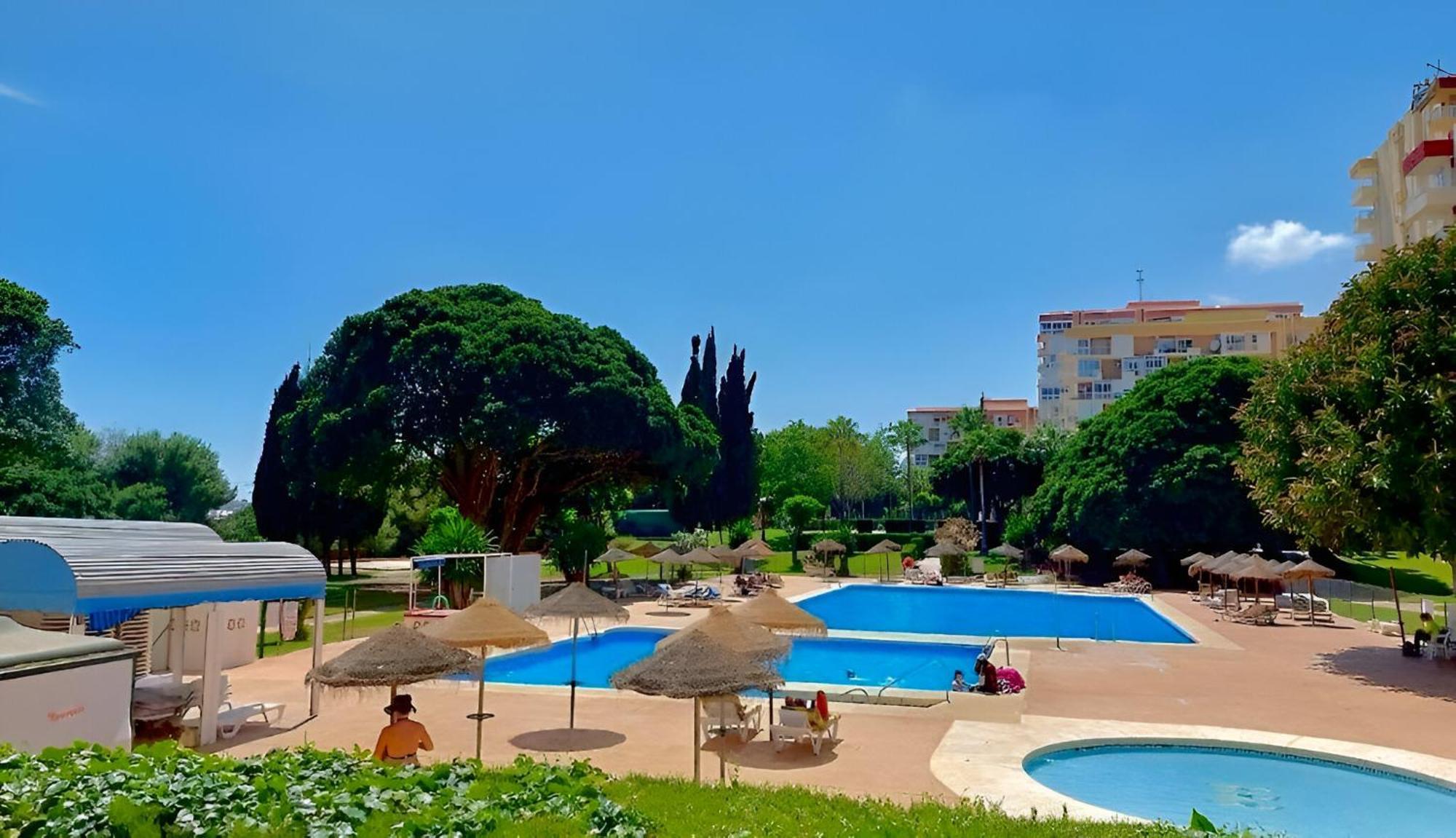 Luxury Suites Sunset Beach Benalmádena Kültér fotó